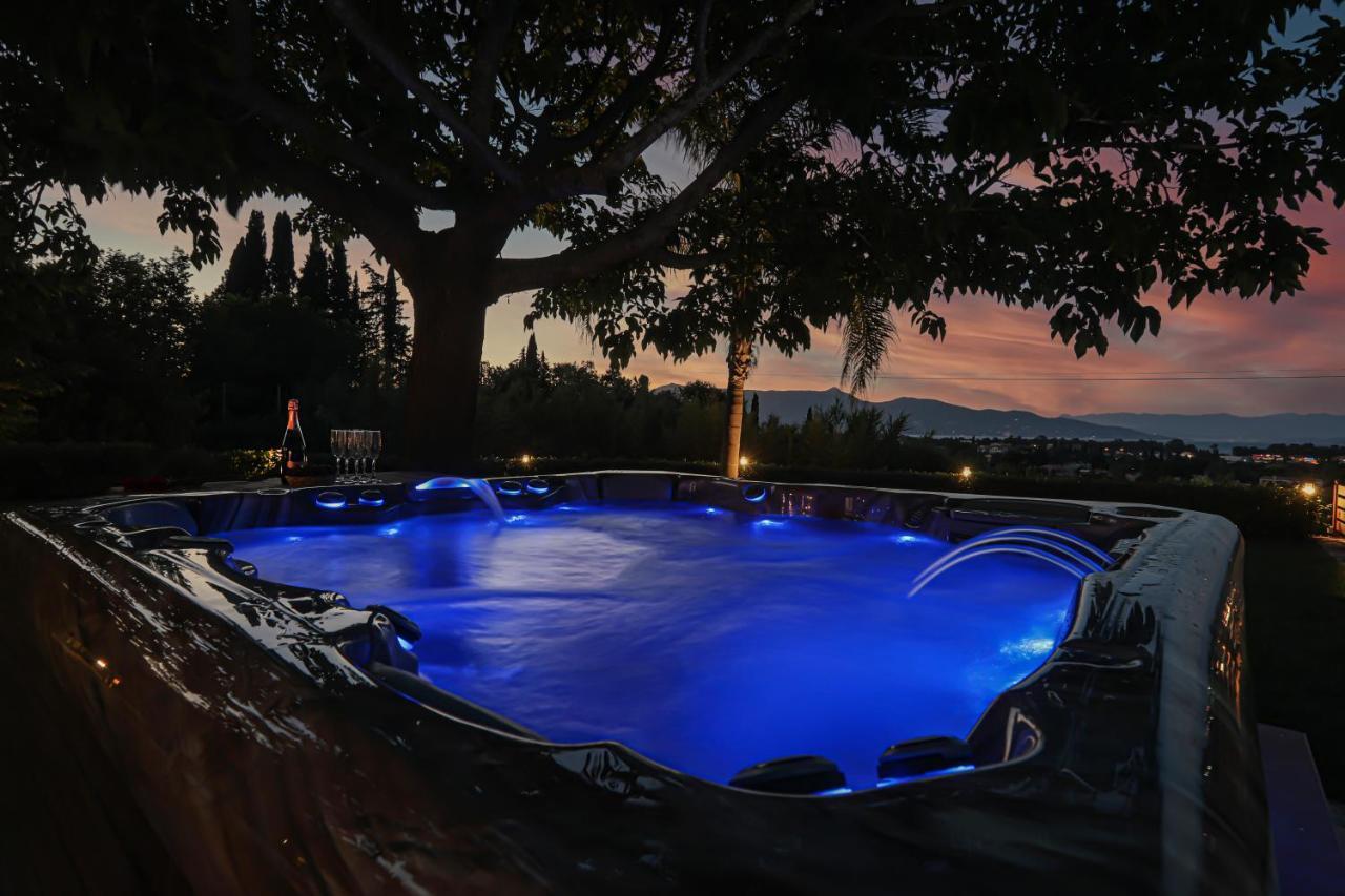 Wild Willow Villa